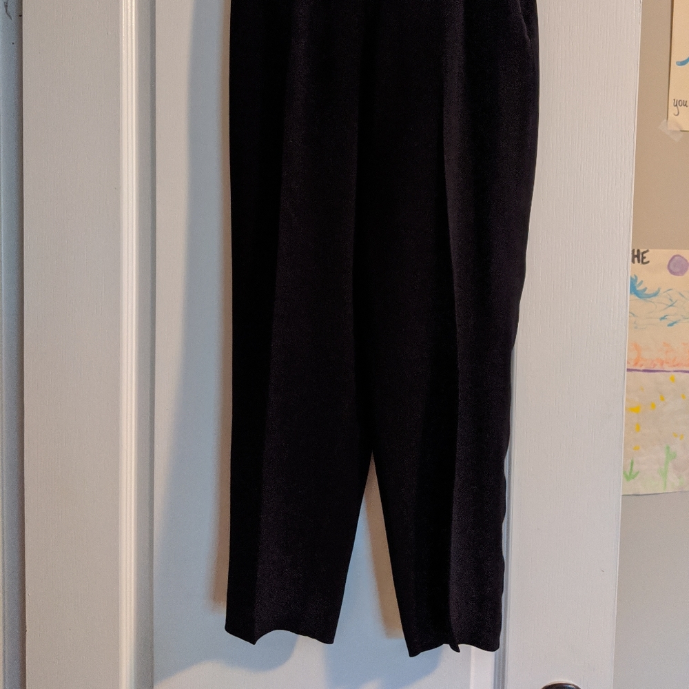 Petite Liz Claiborne fitted black slacks